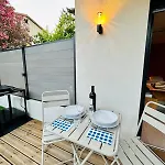 Stylish Garden Escape- Bbq, Projector & Exclusive Parking * 滨海卡涅