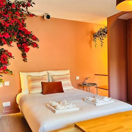 Stylish Garden Escape- Bbq, Projector & Exclusive Parking * 滨海卡涅