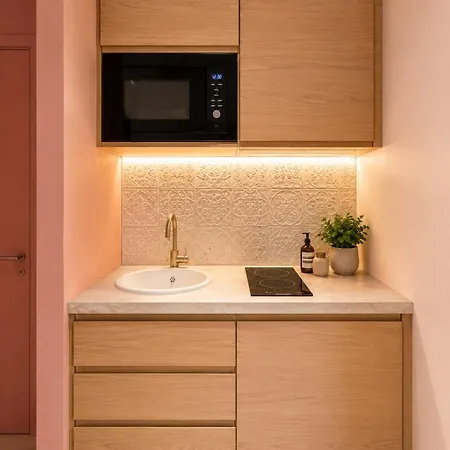 Stylish Garden Escape - Jacuzzi, Bbq & Parking Cagnes-sur-Mer